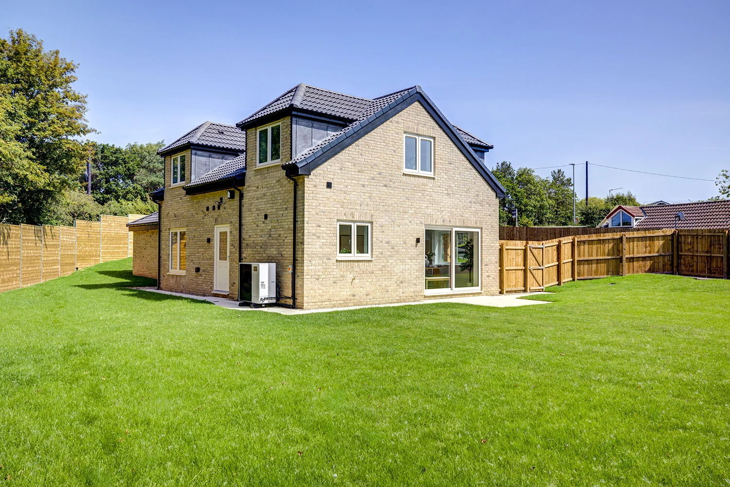EXTERIOR FINISHES